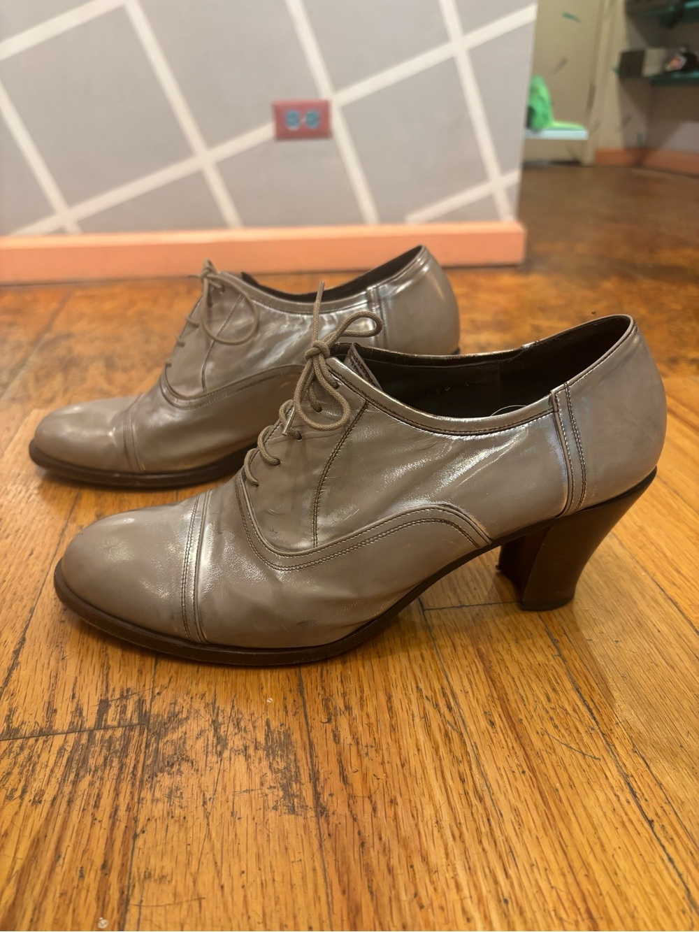 Dries Van Noten Silver Metallic Grey Lace-Up Heeled Oxfords